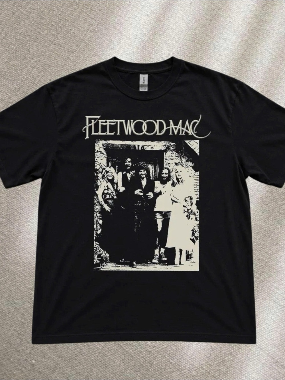 Gildan Fleetwood Mac Black Band Tee